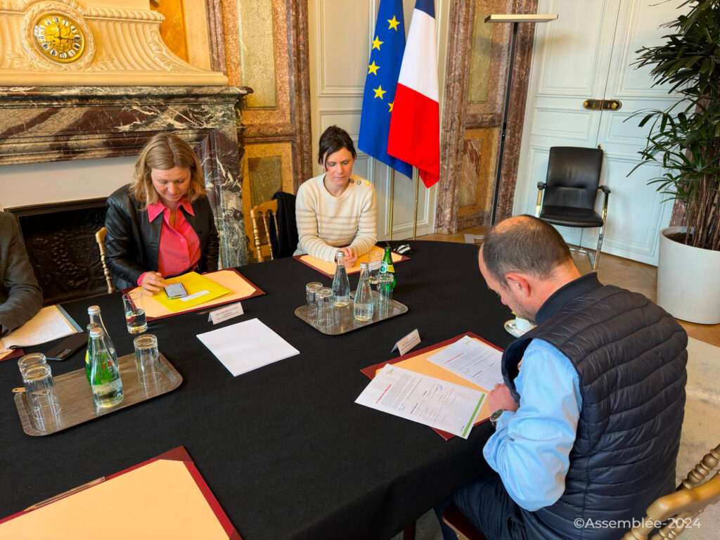 Signature Etica Assemblée nationale